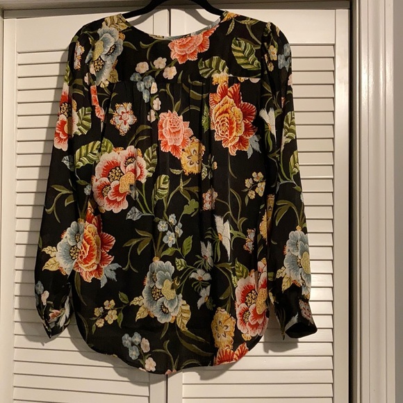 Like New Loft Floral Long Sleeve Blouse - Picture 3 of 3